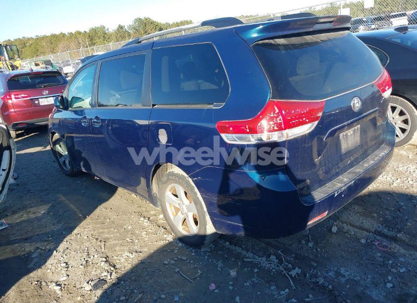 Photo 3 of 2011 Toyota Sienna LE V6 (VIN 5TDKK3DCXBS150481)