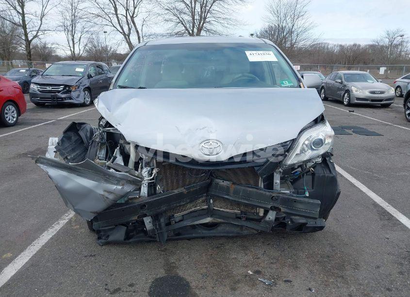 Photo 12 of 2012 Toyota Sienna LE V6 8 PASSENGER (VIN 5TDKK3DCXCS187273)