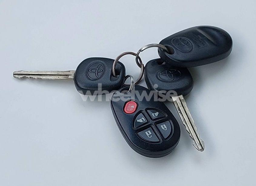 Photo 11 of 2012 Toyota Sienna LE V6 8 PASSENGER (VIN 5TDKK3DCXCS210695)