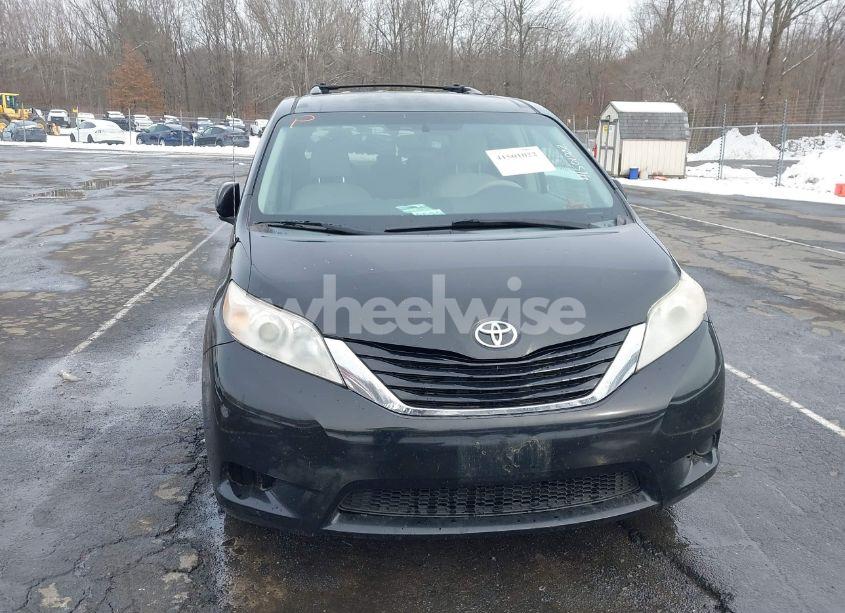 Photo 12 of 2012 Toyota Sienna LE V6 8 PASSENGER (VIN 5TDKK3DCXCS210695)