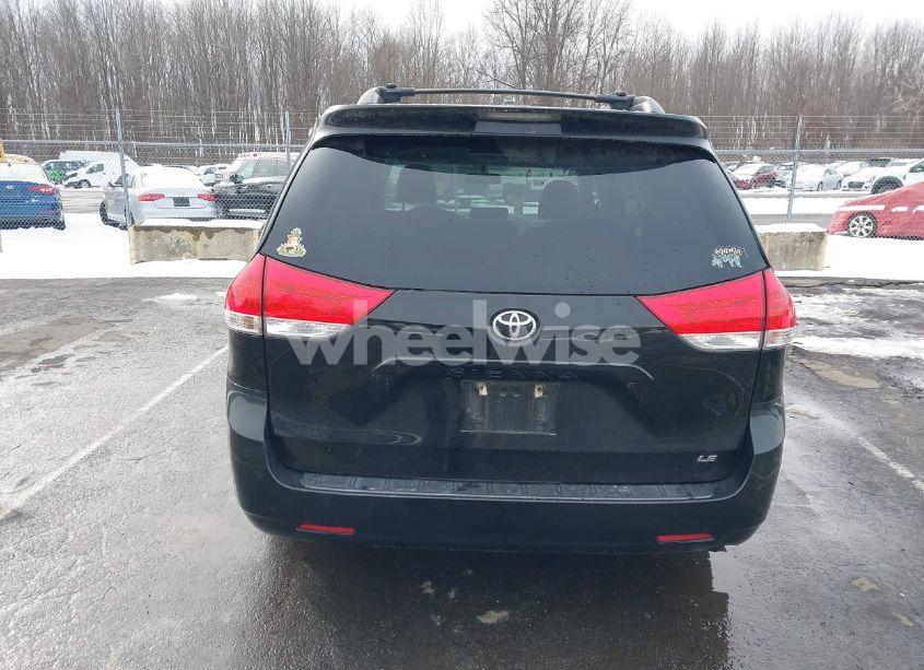 Photo 16 of 2012 Toyota Sienna LE V6 8 PASSENGER (VIN 5TDKK3DCXCS210695)