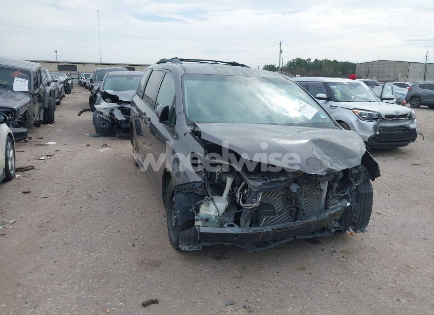 2012 Toyota Sienna LE V6 8 PASSENGER (VIN 5TDKK3DCXCS240148) main photo