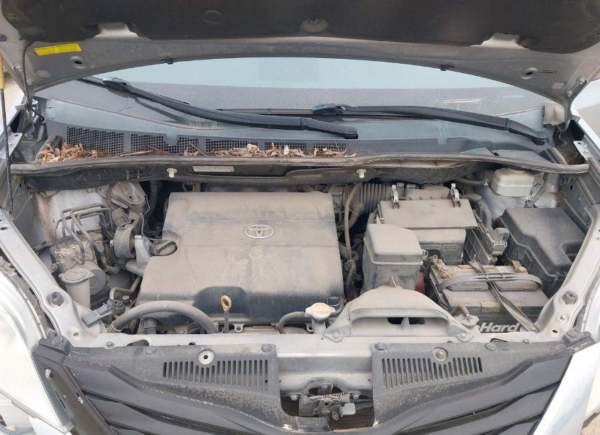 Photo 10 of 2012 Toyota Sienna LE V6 8 PASSENGER (VIN 5TDKK3DCXCS266359)