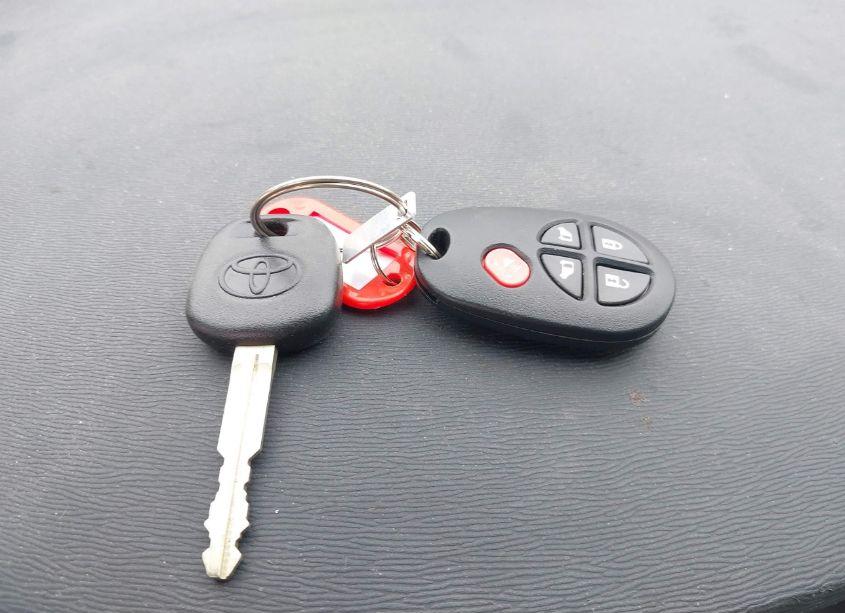 Photo 11 of 2012 Toyota Sienna LE V6 8 PASSENGER (VIN 5TDKK3DCXCS266359)