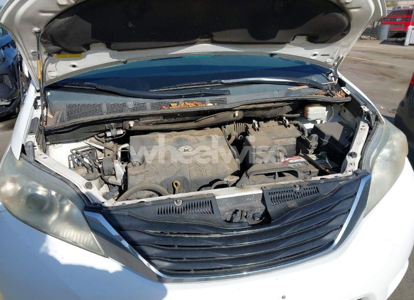 Photo 10 of 2013 Toyota Sienna LE V6 8 PASSENGER (VIN 5TDKK3DCXDS299086)