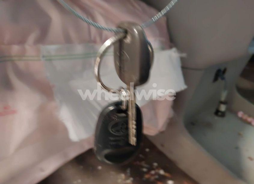 Photo 11 of 2013 Toyota Sienna LE V6 8 PASSENGER (VIN 5TDKK3DCXDS364969)