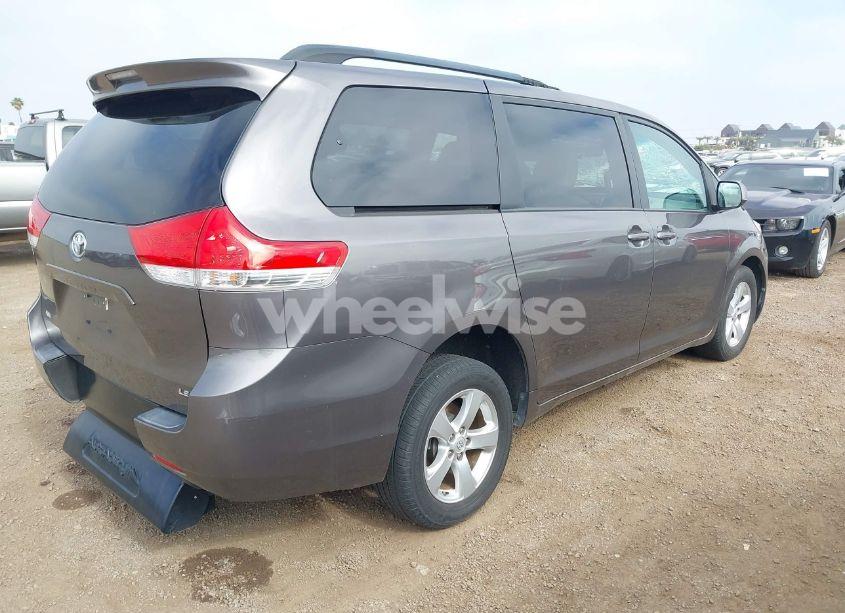 Photo 4 of 2013 Toyota Sienna LE V6 8 PASSENGER (VIN 5TDKK3DCXDS387152)
