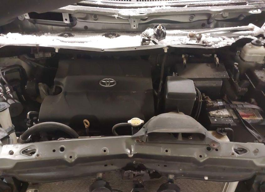 Photo 10 of 2013 Toyota Sienna LE V6 8 PASSENGER (VIN 5TDKK3DCXDS403625)