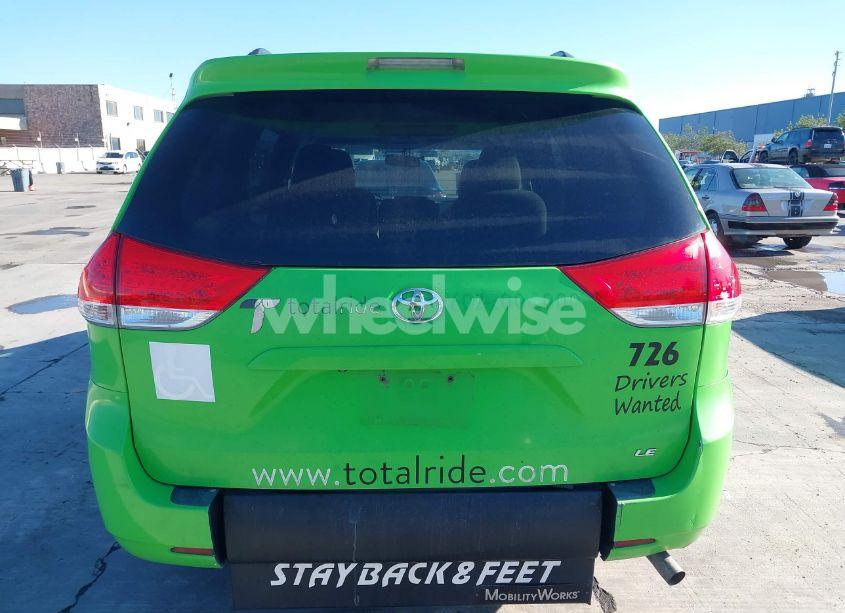 Photo 16 of 2014 Toyota Sienna LE V6 8 PASSENGER (VIN 5TDKK3DCXES475099)