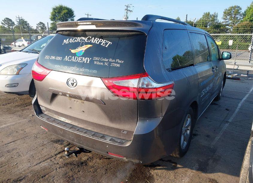 Photo 4 of 2015 Toyota Sienna LE 8 PASSENGER (VIN 5TDKK3DCXFS675224)
