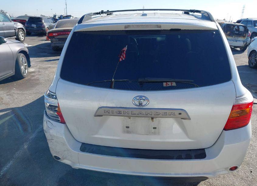 Photo 16 of 2010 Toyota Highlander SE V6 (VIN 5TDKK3EH0AS006284)