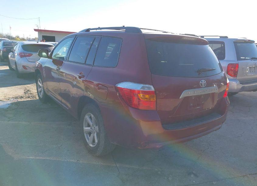 Photo 3 of 2010 Toyota Highlander SE V6 (VIN 5TDKK3EH0AS007001)