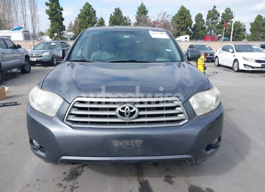 Photo 12 of 2010 Toyota Highlander SE V6 (VIN 5TDKK3EH1AS019108)