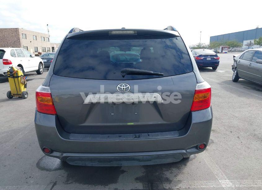 Photo 16 of 2010 Toyota Highlander SE V6 (VIN 5TDKK3EH1AS019108)