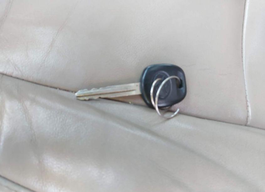 Photo 11 of 2010 Toyota Highlander SE V6 (VIN 5TDKK3EH2AS008196)