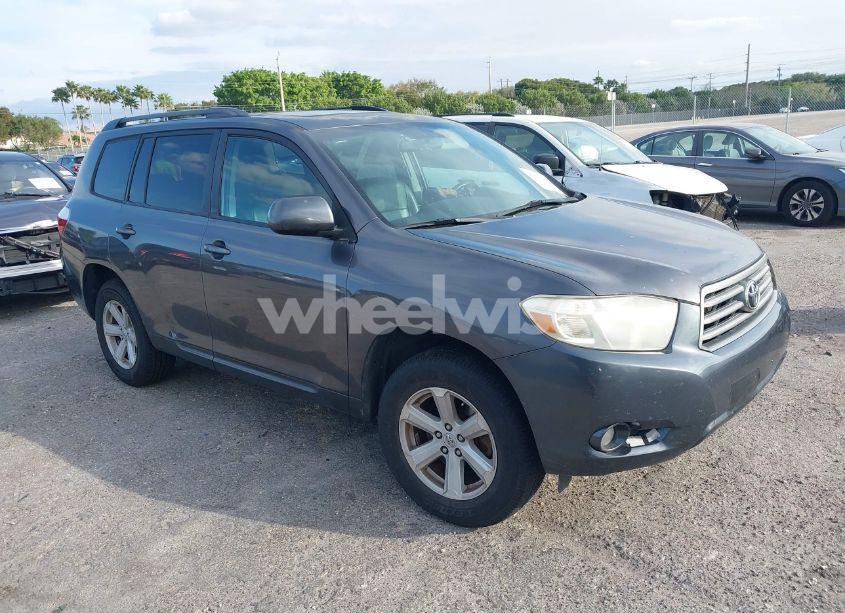 2010 Toyota Highlander SE V6 (VIN 5TDKK3EH3AS006666) main photo