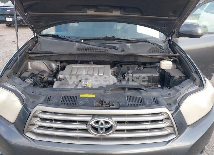 Photo 10 of 2010 Toyota Highlander SE V6 (VIN 5TDKK3EH3AS006666)