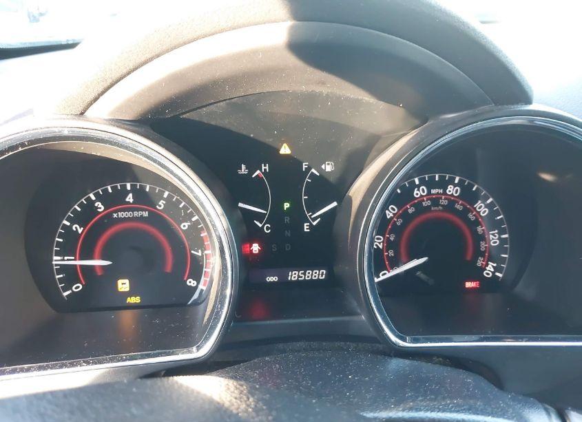 Photo 7 of 2010 Toyota Highlander SE (VIN 5TDKK3EH5AS021492)