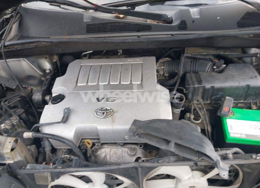 Photo 10 of 2010 Toyota Highlander SE V6 (VIN 5TDKK3EH6AS020948)