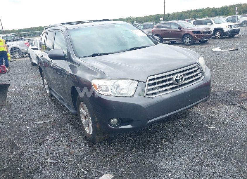 2010 Toyota Highlander SE V6 (VIN 5TDKK3EH7AS006136) main photo