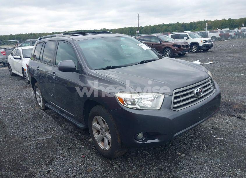 Photo 13 of 2010 Toyota Highlander SE V6 (VIN 5TDKK3EH7AS006136)