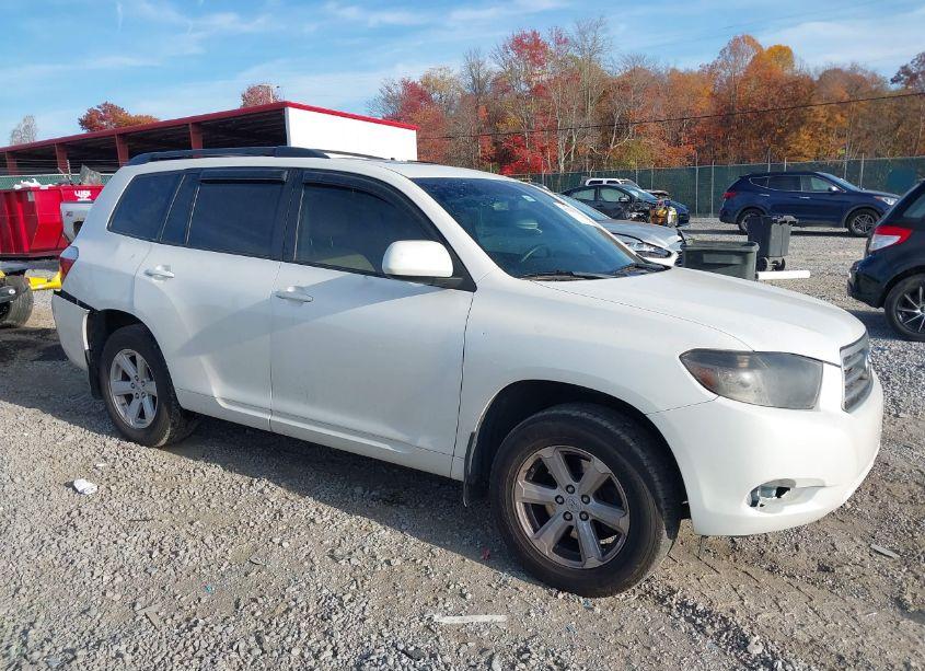 2010 Toyota Highlander SE V6 (VIN 5TDKK3EH7AS008808) main photo