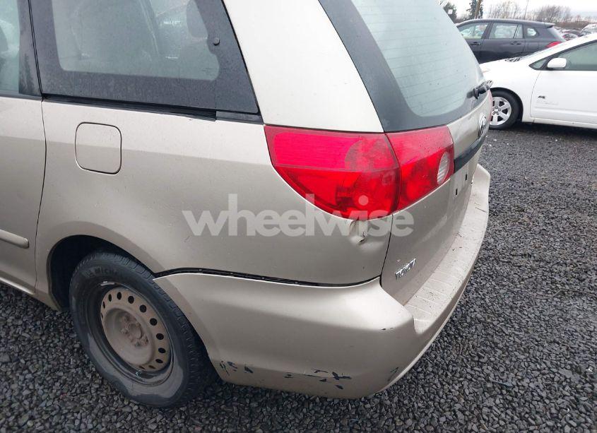 Photo 6 of 2010 Toyota Sienna CE (VIN 5TDKK4CC0AS336374)