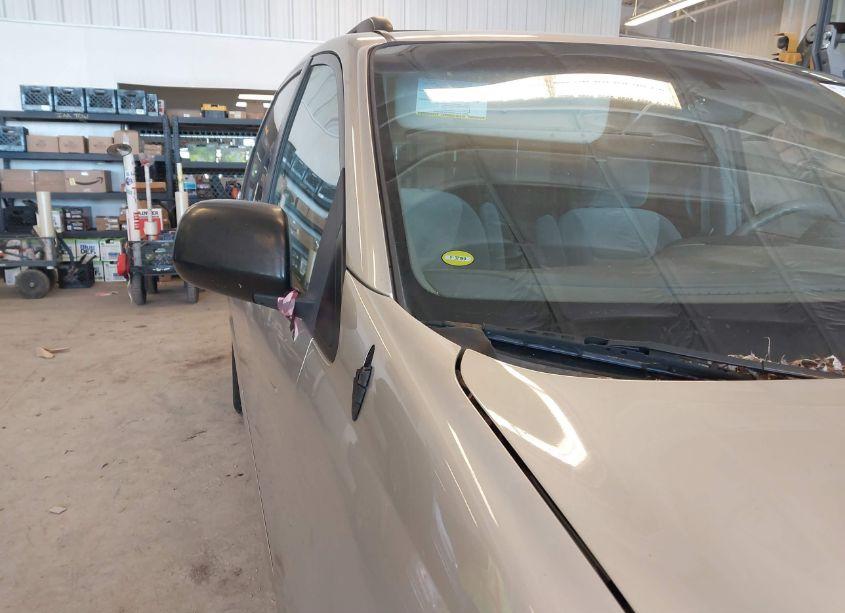 Photo 13 of 2010 Toyota Sienna LE (VIN 5TDKK4CC1AS313640)