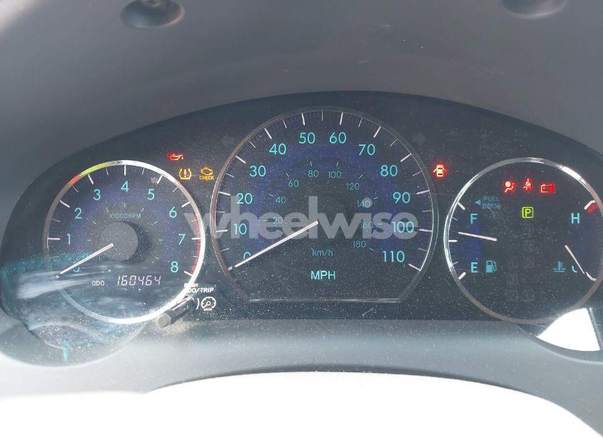 Photo 7 of 2010 Toyota Sienna CE/LE (VIN 5TDKK4CC2AS327997)