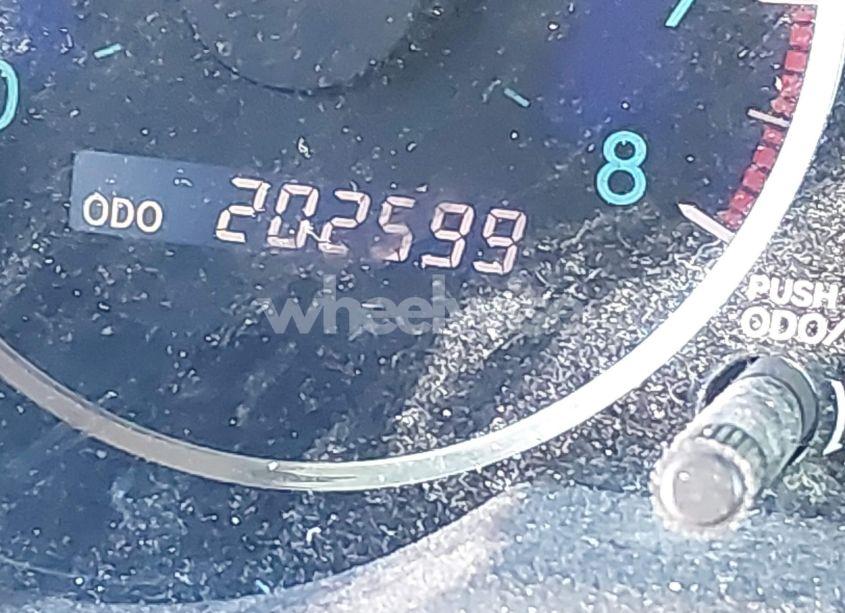 Photo 16 of 2010 Toyota Sienna LE (VIN 5TDKK4CC2AS329149)