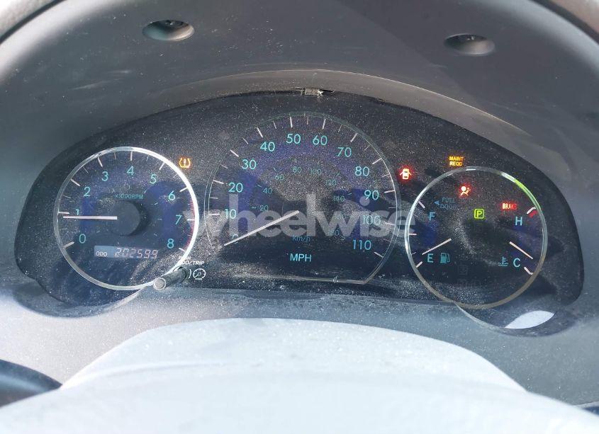 Photo 7 of 2010 Toyota Sienna LE (VIN 5TDKK4CC2AS329149)