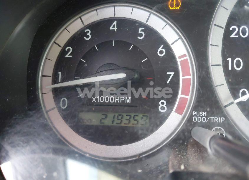 Photo 7 of 2010 Toyota Sienna LE (VIN 5TDKK4CC3AS327684)