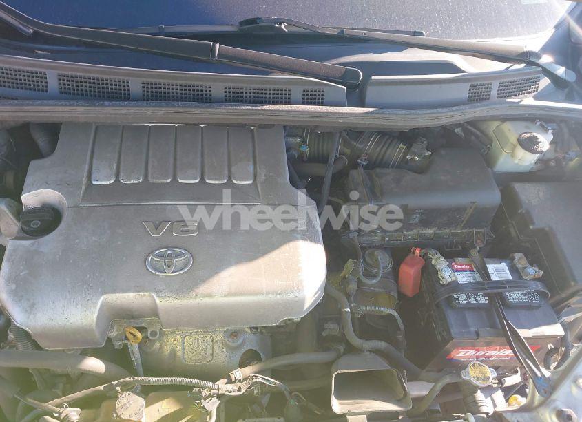 Photo 10 of 2010 Toyota Sienna LE (VIN 5TDKK4CC5AS292114)