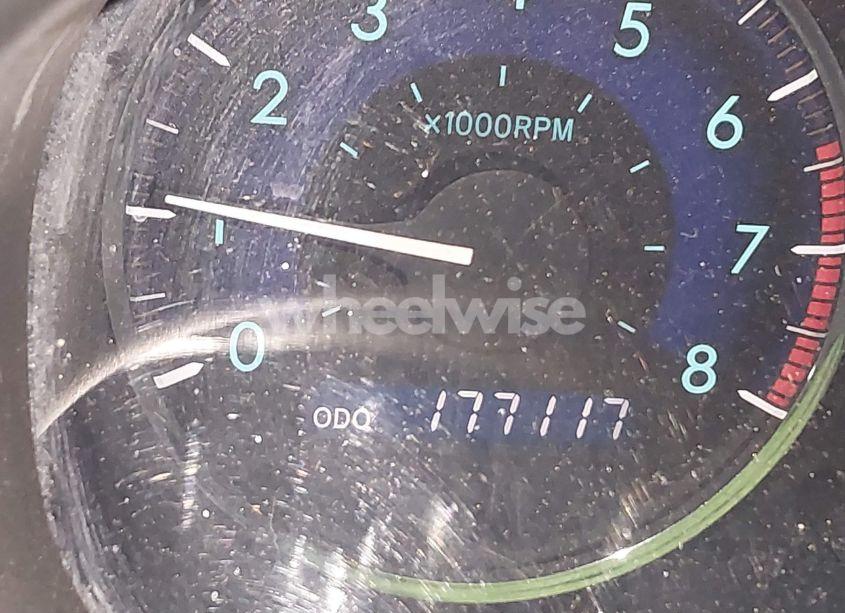 Photo 7 of 2010 Toyota Sienna LE (VIN 5TDKK4CC5AS301619)