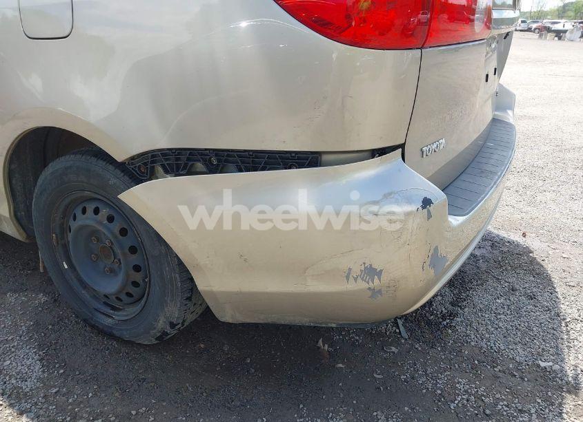 Photo 21 of 2010 Toyota Sienna LE (VIN 5TDKK4CC5AS327993)