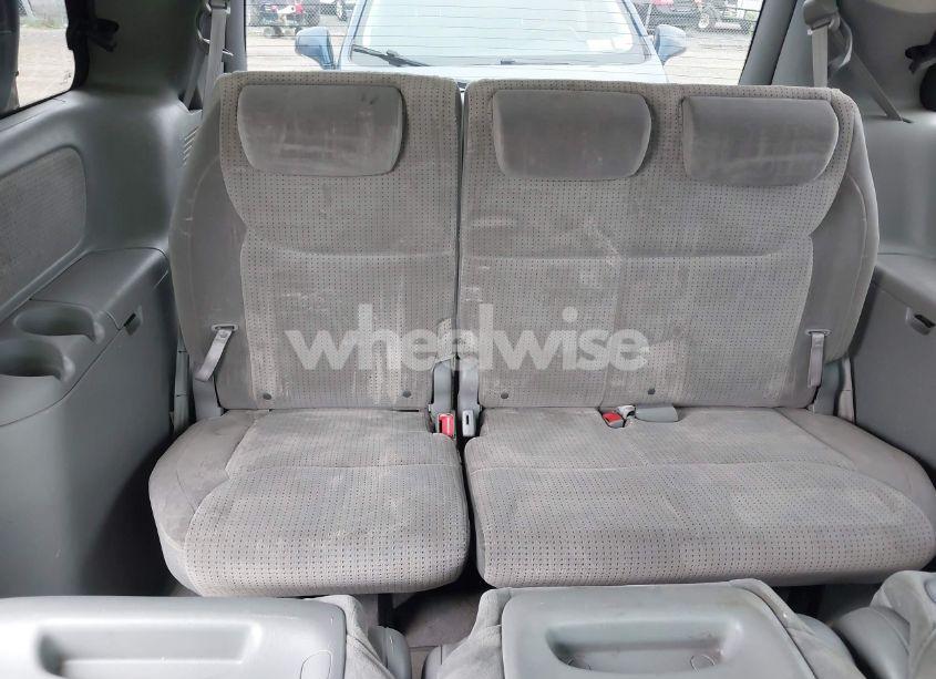 Photo 12 of 2010 Toyota Sienna LE (VIN 5TDKK4CC6AS298083)