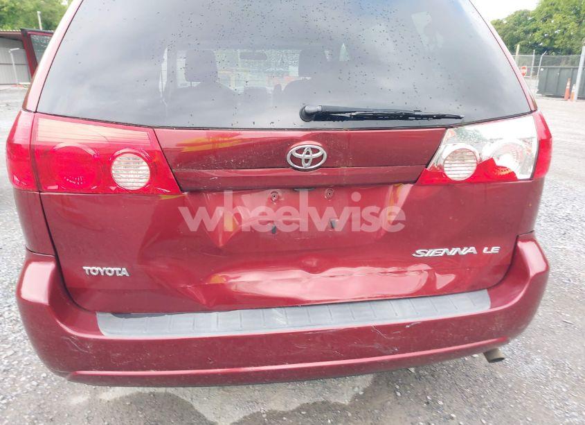 Photo 6 of 2010 Toyota Sienna LE (VIN 5TDKK4CC6AS333477)