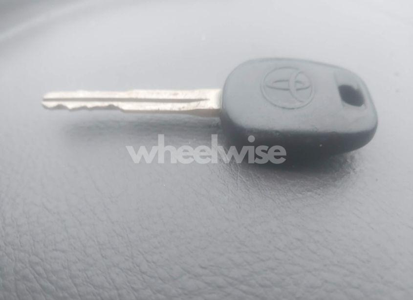 Photo 11 of 2010 Toyota Sienna LE (VIN 5TDKK4CC7AS298884)