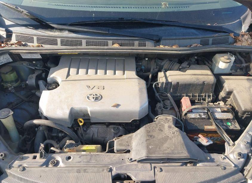 Photo 10 of 2010 Toyota Sienna LE (VIN 5TDKK4CC7AS342009)