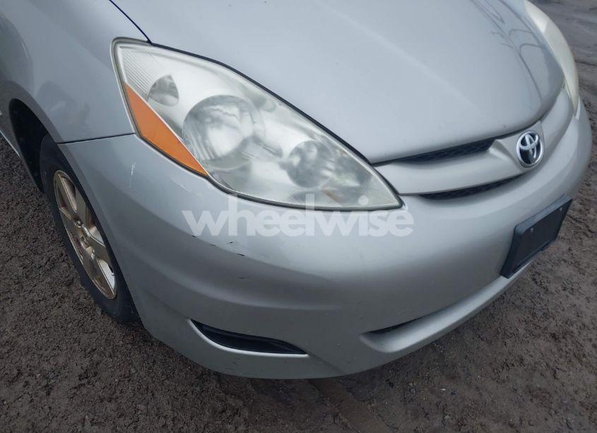 Photo 6 of 2010 Toyota Sienna LE (VIN 5TDKK4CC8AS329690)