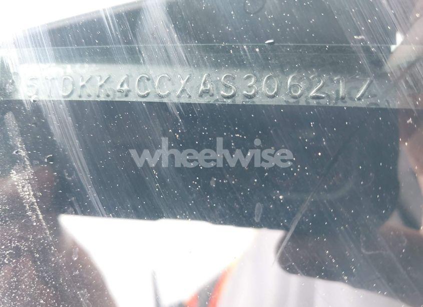 Photo 13 of 2010 Toyota Sienna LE (VIN 5TDKK4CCXAS306217)