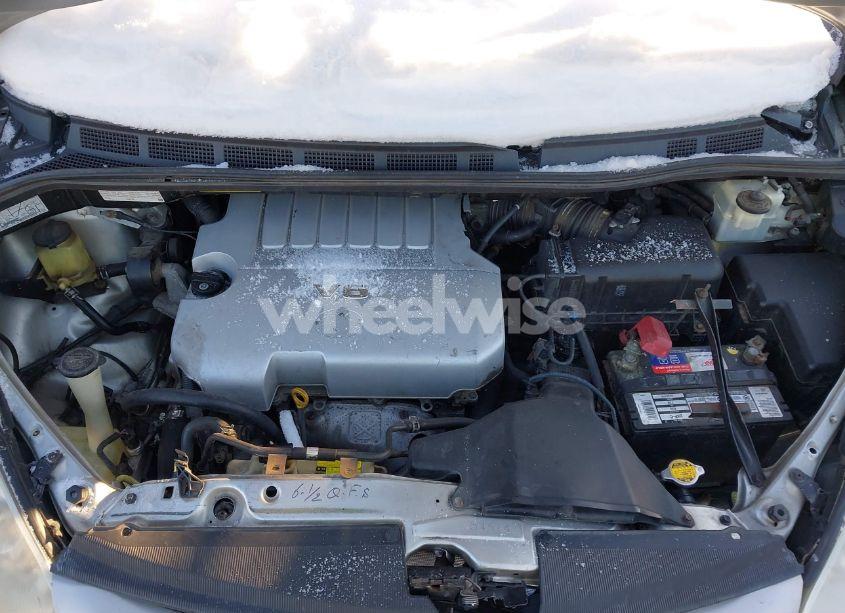 Photo 10 of 2010 Toyota Sienna LE (VIN 5TDKK4CCXAS306802)