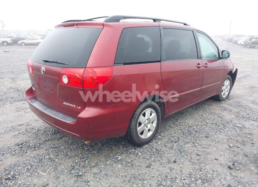 Photo 4 of 2010 Toyota Sienna LE (VIN 5TDKK4CCXAS318352)