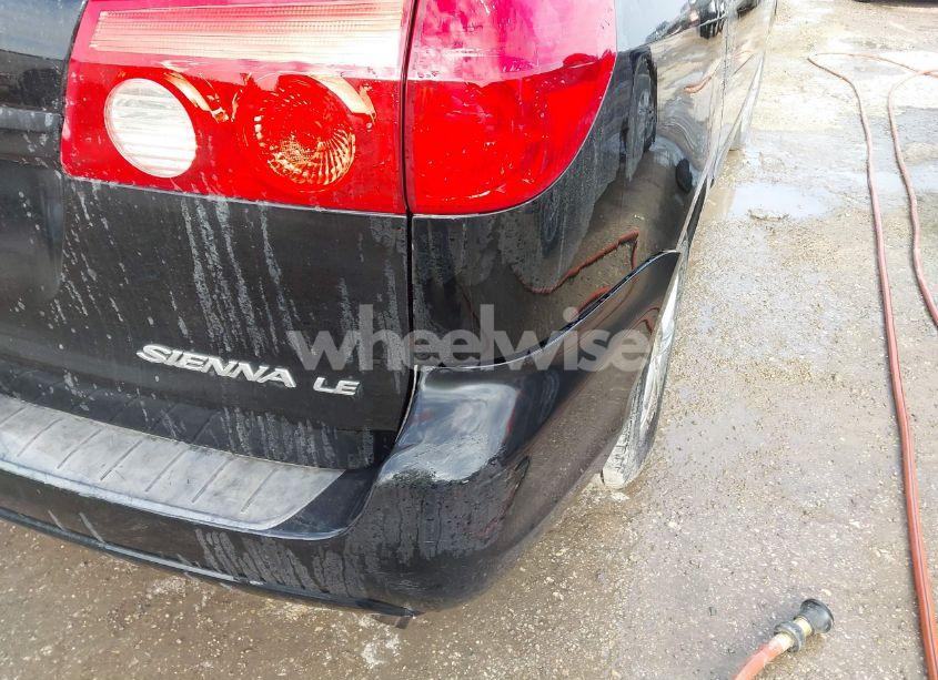 Photo 6 of 2010 Toyota Sienna LE (VIN 5TDKK4CCXAS331697)