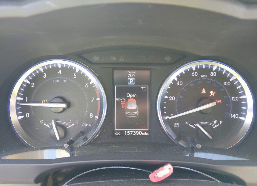 Photo 7 of 2014 Toyota Highlander XLE V6 (VIN 5TDKKRFH0ES035520)