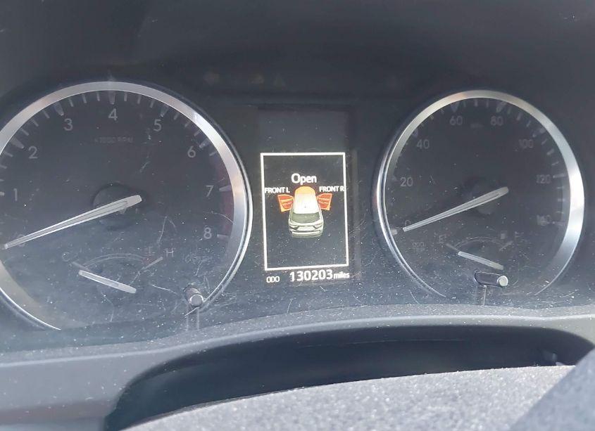 Photo 7 of 2015 Toyota Highlander XLE V6 (VIN 5TDKKRFH1FS106273)