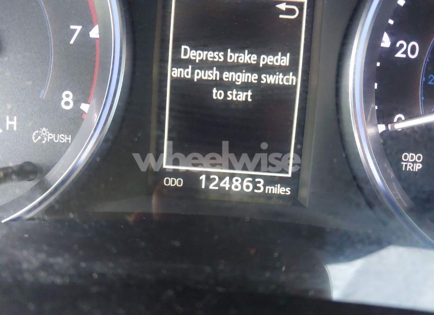 Photo 16 of 2016 Toyota Highlander XLE V6 (VIN 5TDKKRFH1GS503001)