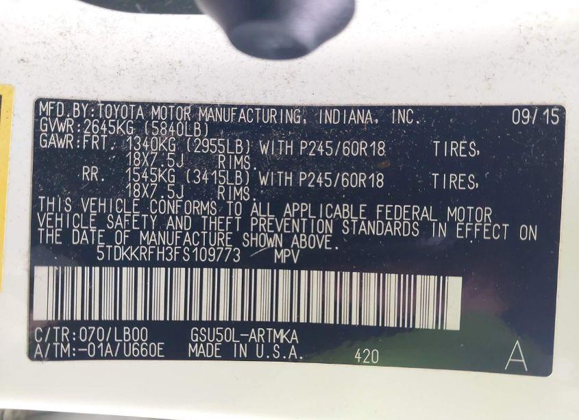 Photo 9 of 2015 Toyota Highlander XLE V6 (VIN 5TDKKRFH3FS109773)