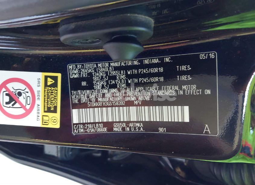 Photo 9 of 2016 Toyota Highlander XLE V6 (VIN 5TDKKRFH3GS158392)