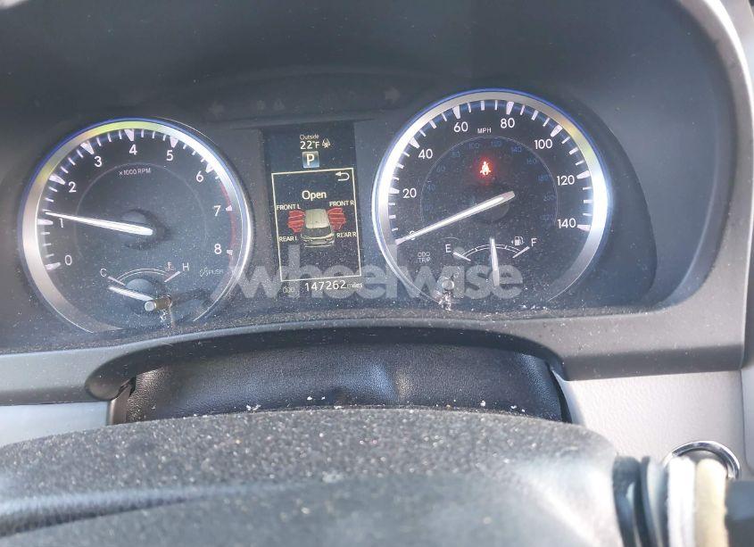 Photo 7 of 2016 Toyota Highlander XLE V6 (VIN 5TDKKRFH4GS129192)